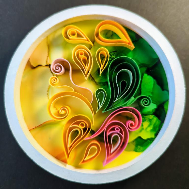 Alcohol Ink Magnet,  4 inch, Green Paisley $35